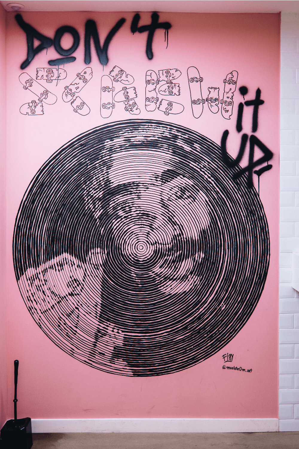 Akapico - Présentation d'une pizza dans sa boite à emporter